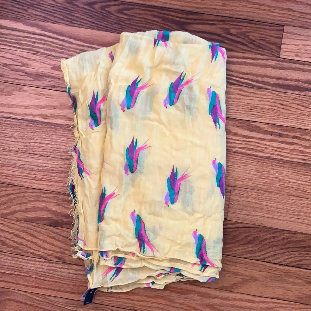 GAP Yellow Bird Pattern Scarf Shawl